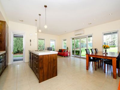 11 St Martins Drive, Mount Gambier