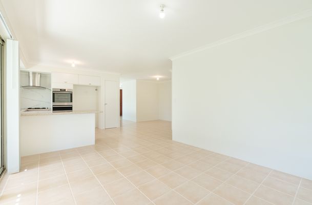 6 Coronata Drive, Warnbro