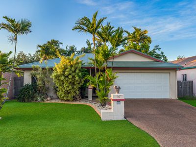 15 Blue Lake Court, Kirwan