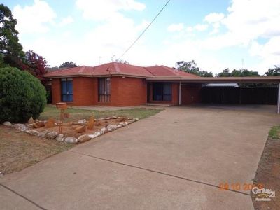 79 Thompson Street, Dubbo