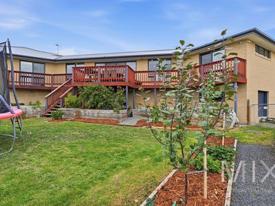 332 Gillies Road, Granton