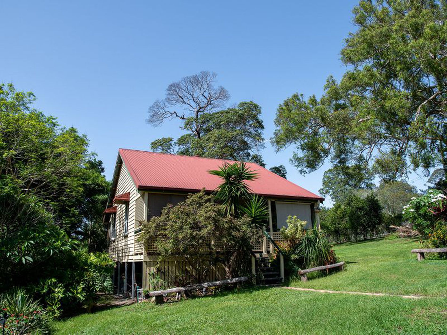 2 Barrenjoey Dr, Ormeau Hills
