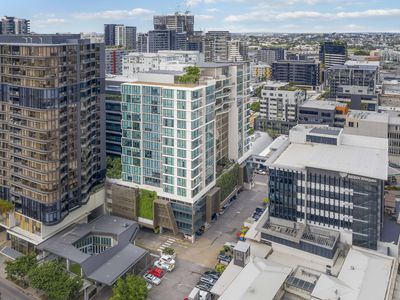 1411 / 10 Stratton Street, Newstead