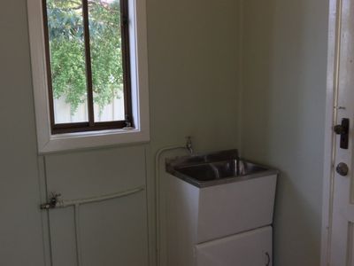 10 Cardiff Street, Berkeley