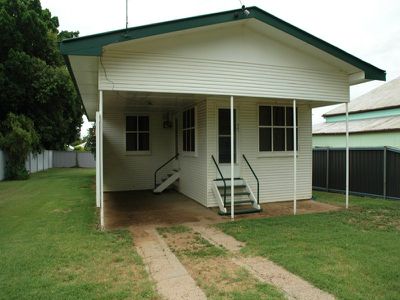 105 IBIS STREET, Longreach