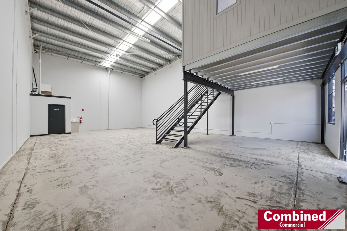 2 / 7 Maxwell Place, Narellan