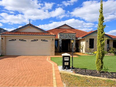 27 Kingsland Loop, Canning Vale