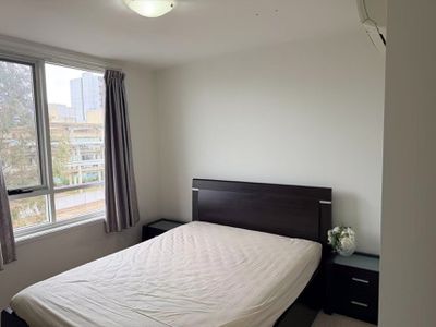 121 / 64 College street, Belconnen