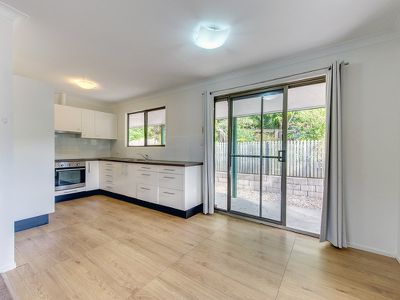 4 Sherwood Crs, Bellbird Park