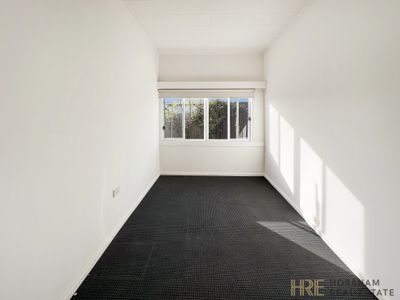 22  River Road , Horsham