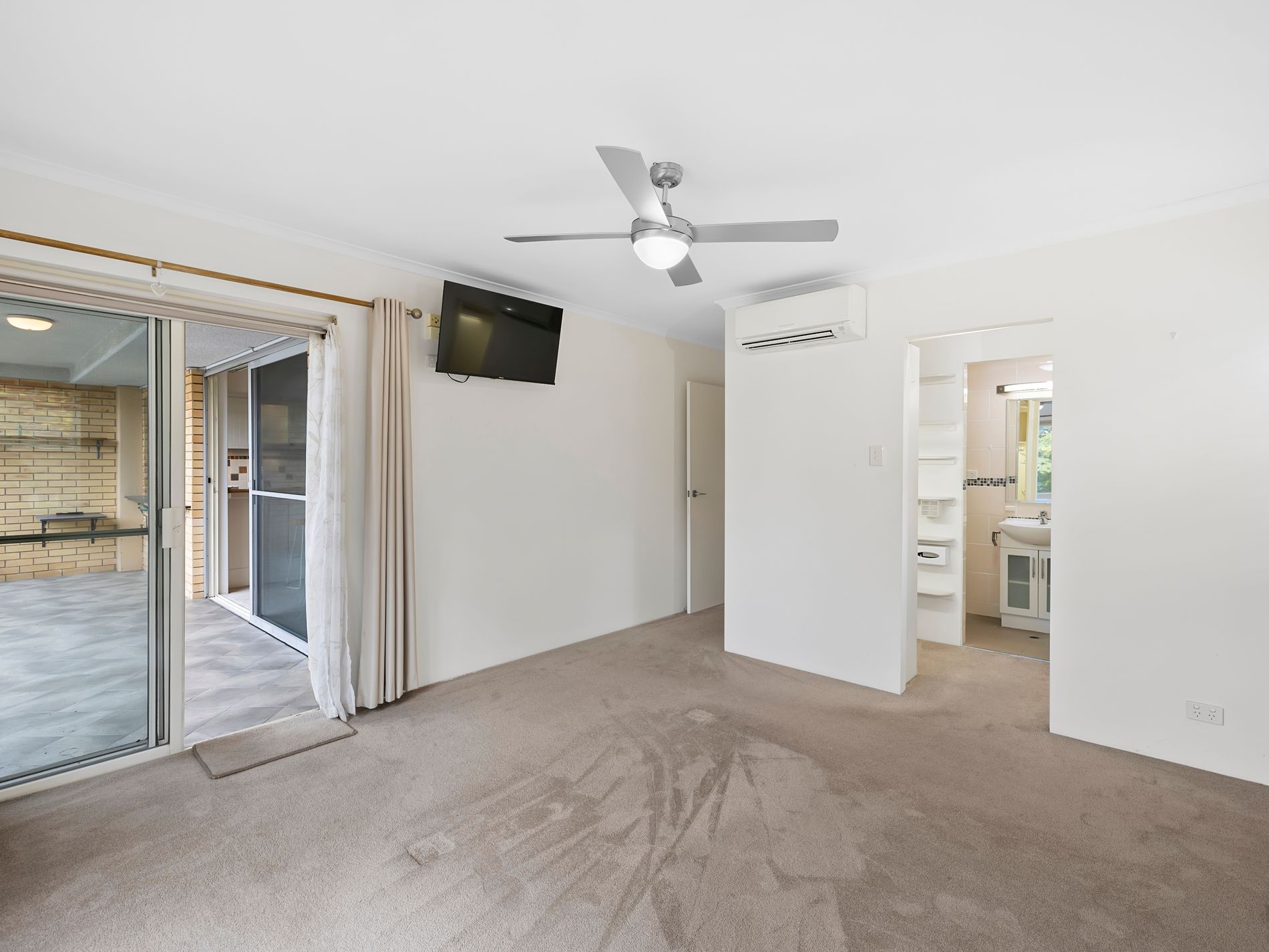 6 / 28 Laurence Street, St Lucia