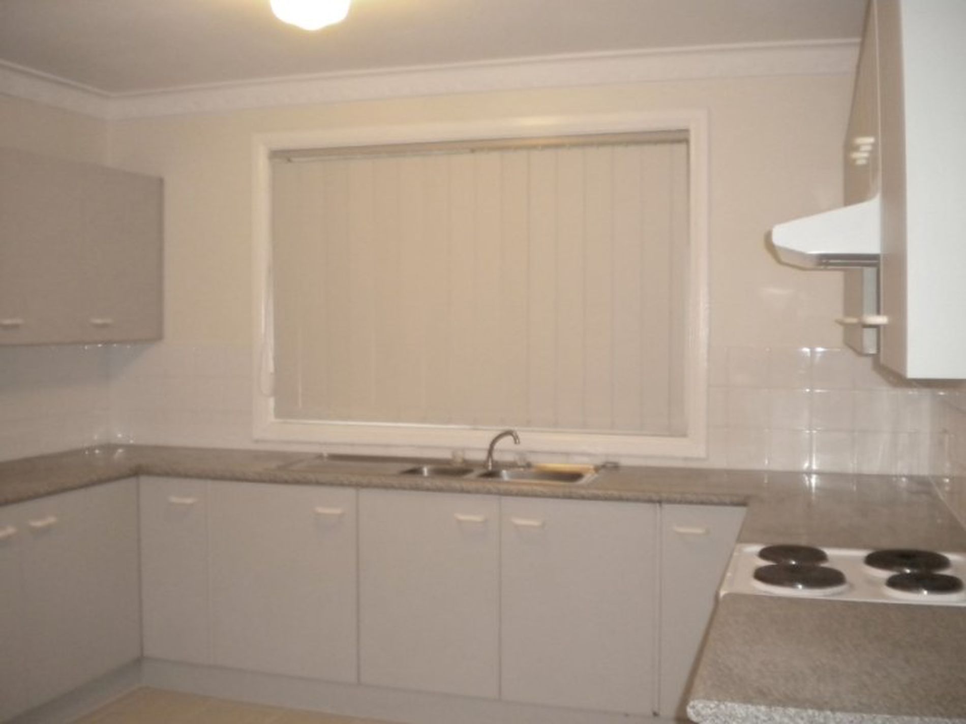 2 / 203 William Street, Yagoona