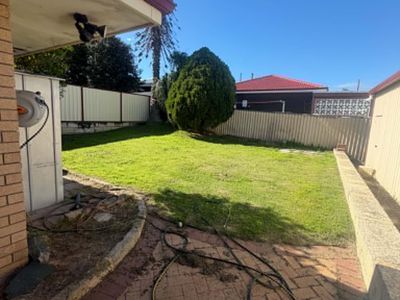 2 Abbott Way, Swan View
