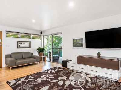 23 Beach Avenue, South Golden Beach