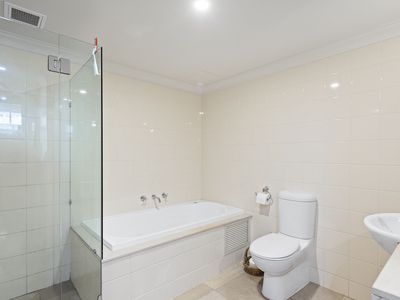 7 / 20 Royal Street, East Perth