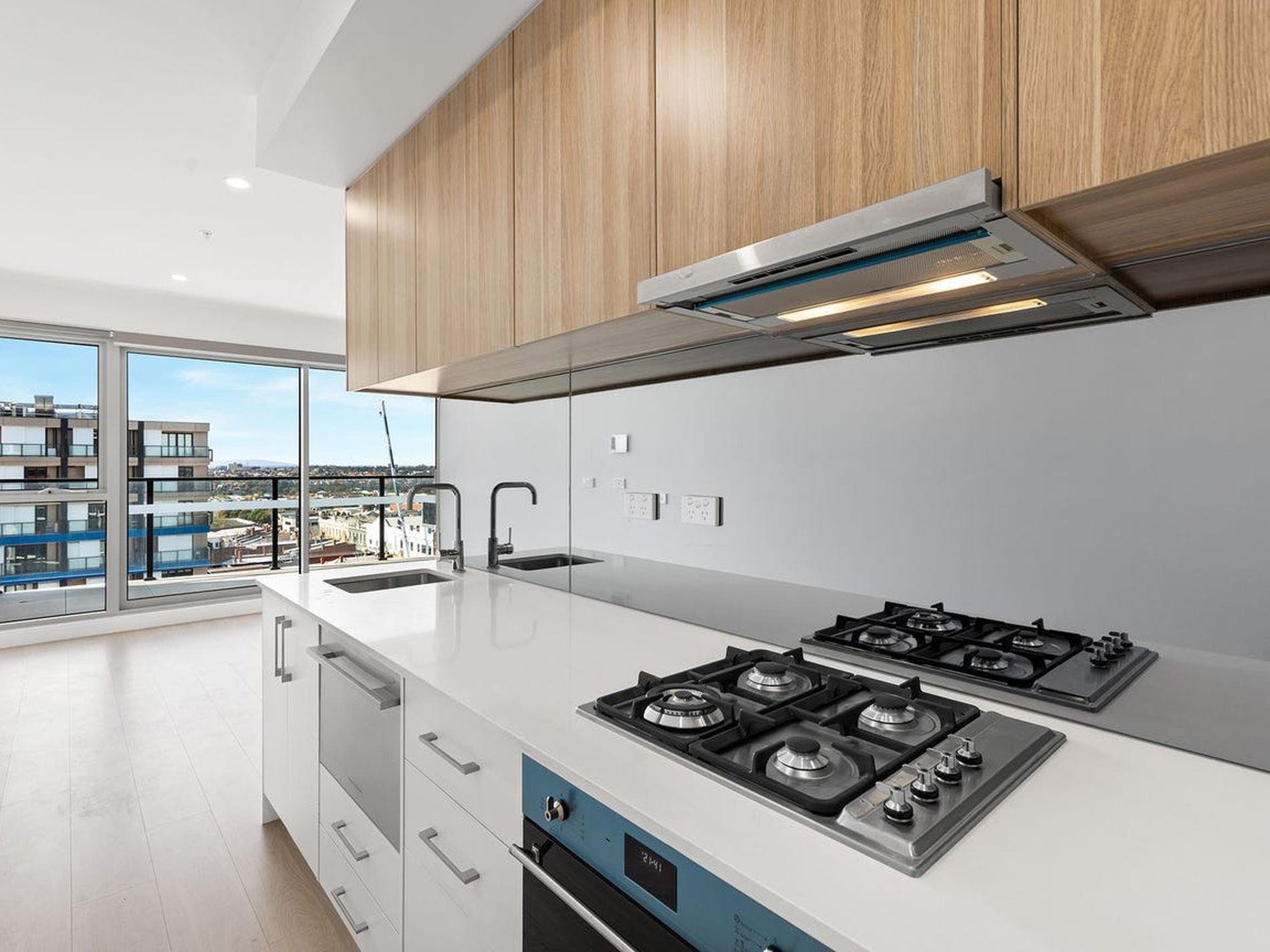 504 / 35 Hall Street, Moonee Ponds