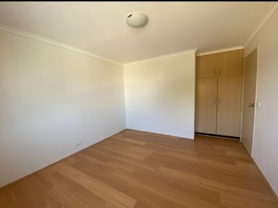 24 / 6 Tench Street, Kingston