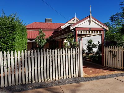 41 Addis Street, Lamington