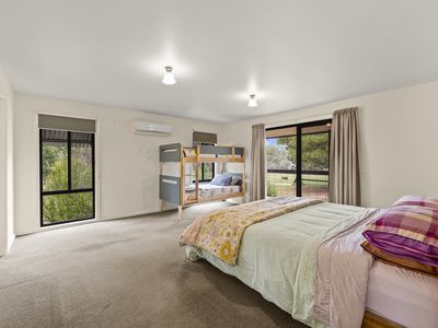 550 Howes Creek Road, Mansfield