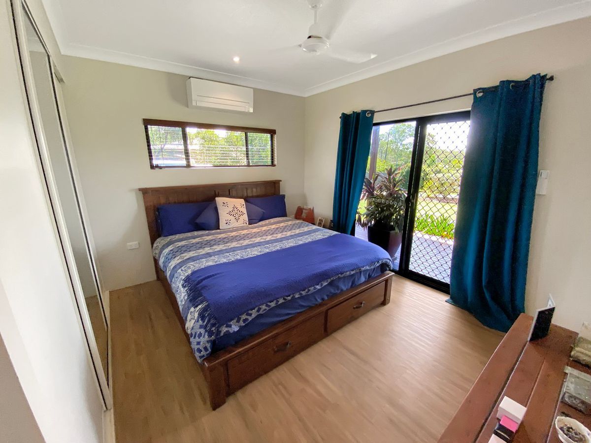 2 Larfield Close, Atherton