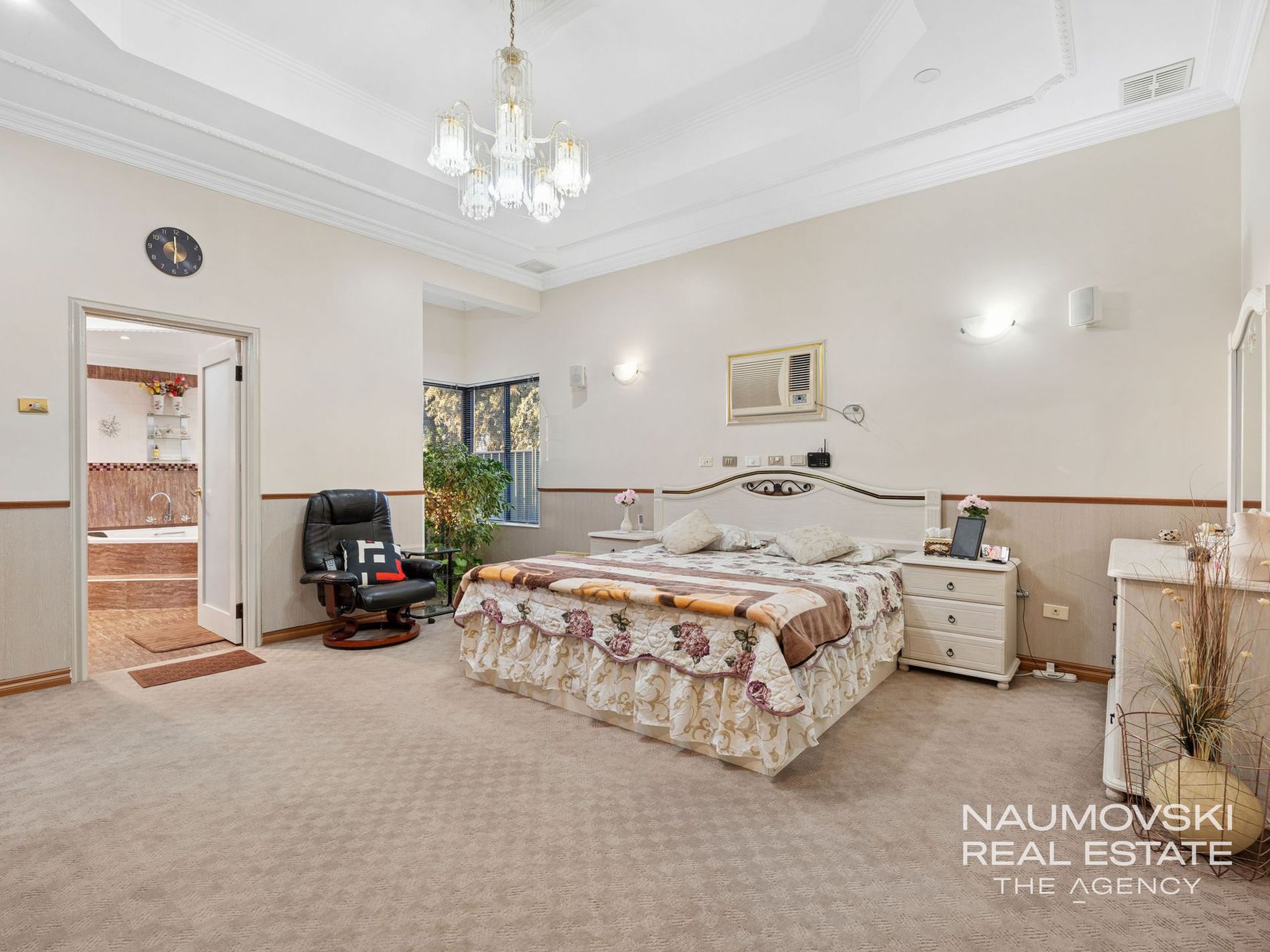 12 Meadowbank Way, Landsdale