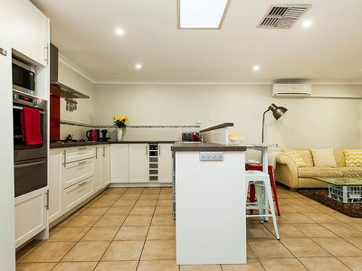 11 / 9 Juniper Place, Ballajura