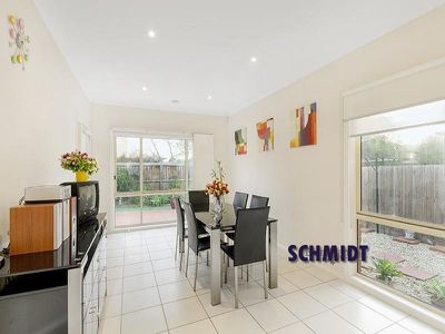 48 Lemon Gum Parade, Bundoora