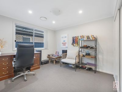 22 Grasstree Avenue, Woongarrah