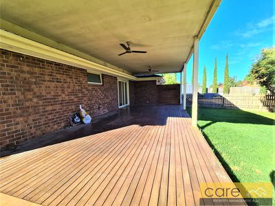 9 Herrington Avenue, Carrum Downs