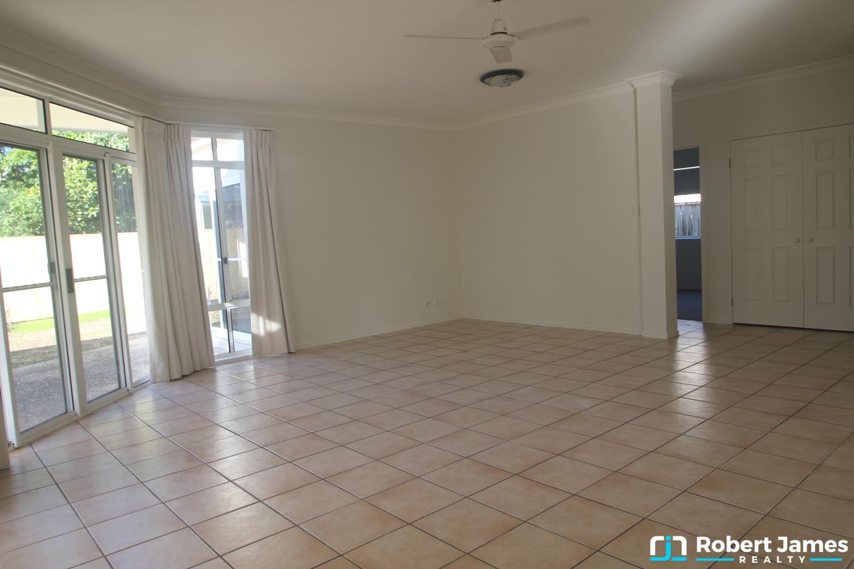 160 Shorehaven Drive, Noosaville