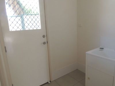 2B Herbert Drive, Moranbah