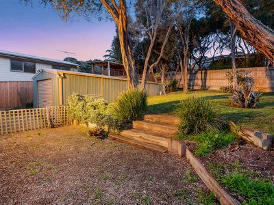17 Roslyn Avenue, Rye