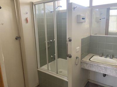 2 / 62-64 Western Beach Road, Geelong
