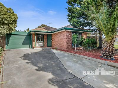 13 Greenhill Rise, Hampton Park