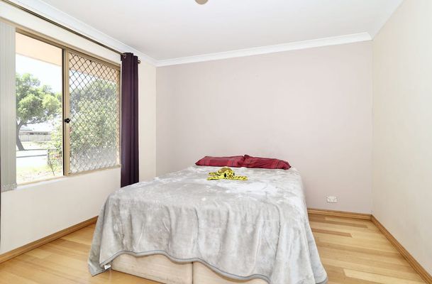 32 Argonaut Avenue , Waikiki