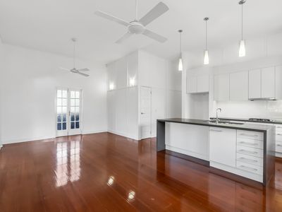 1 / 25 Charles Street, Cairns North