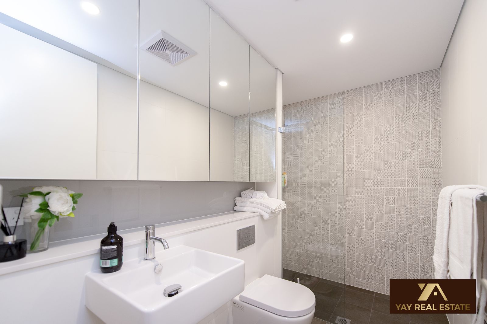 311 / 1 Wattle Crescent, PYRMONT