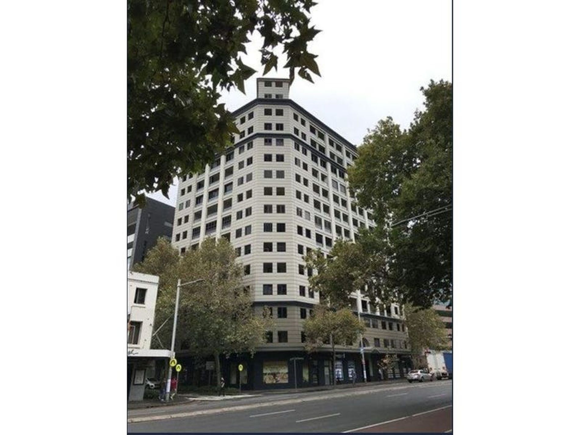 705 / 242 Elizabeth Street, Surry Hills