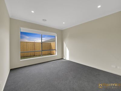 22 Frolic Street, Tarneit