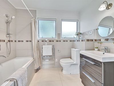 4 Bacot place, Howick