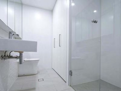 2 / 15A Porter Street, Ryde