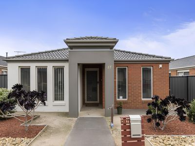 37 Dargy amble, Point Cook