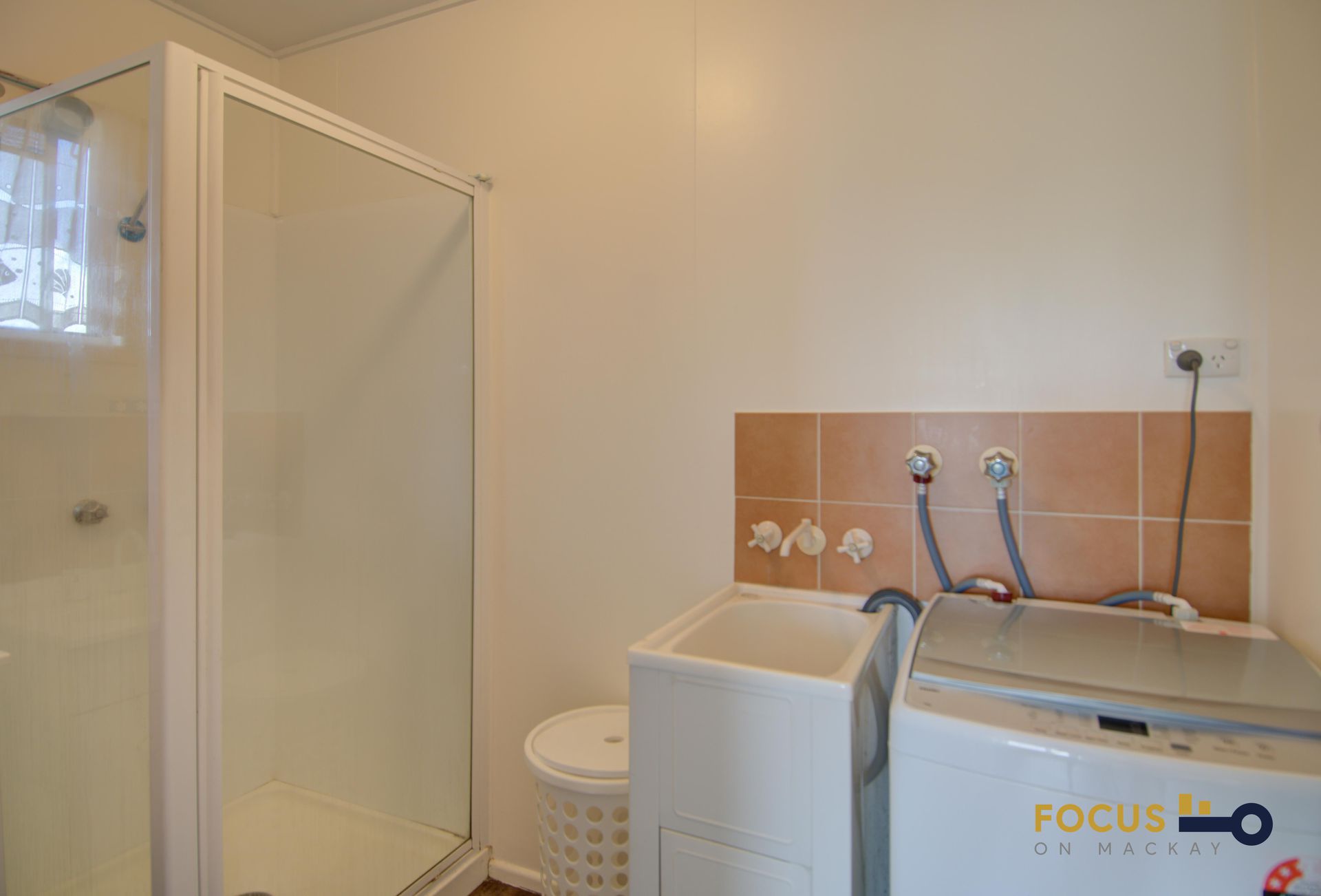 18 Owen Jenkins Drive, Sarina Beach