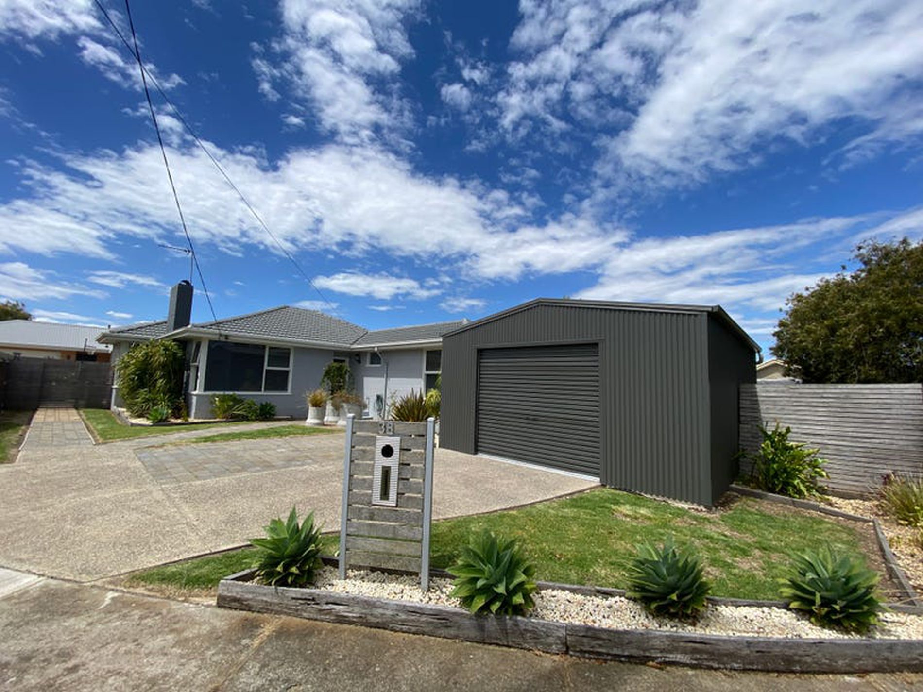 3B Bennett Court, Leopold