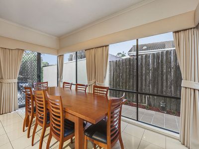 8 Virgillia Street, Blackburn North