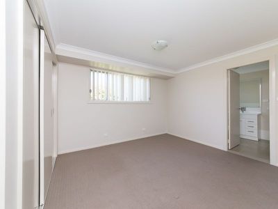 2 Shetland Avenue, Dubbo