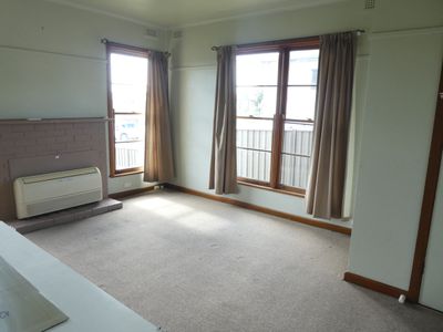 29 Heywood Crescent, Seymour