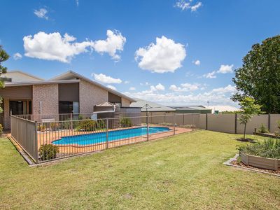 43 Hillview Parade, Kingaroy