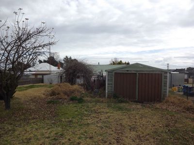 100 Forbes Street, Deepwater