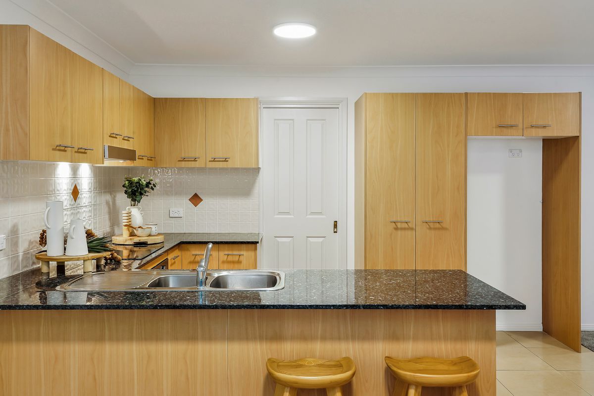 2 / 35-41 Cutler Drive, Wyong